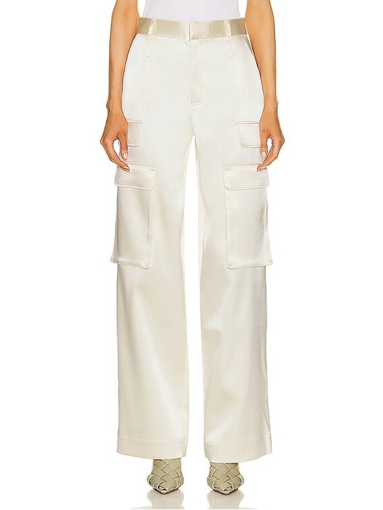 FRAME Relaxed Straight Cargo Pants in Bone - Picture 3 of 15